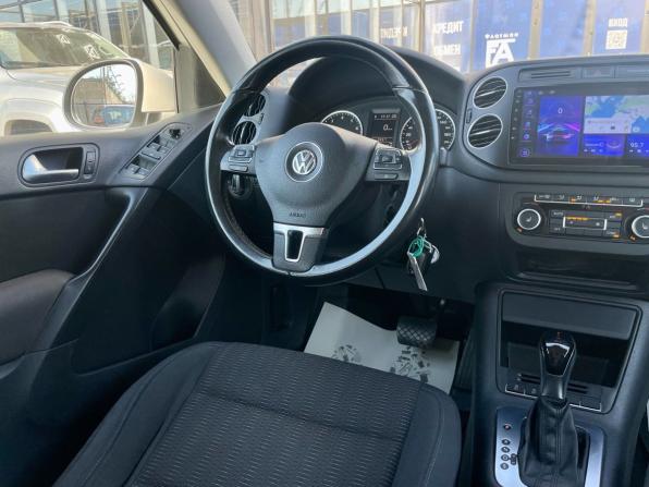 Volkswagen Tiguan I Рестайлинг с пробегом 2012 года, цена 1 190 000 рублей, 208718 км, внедорожник, Автокод Объявления