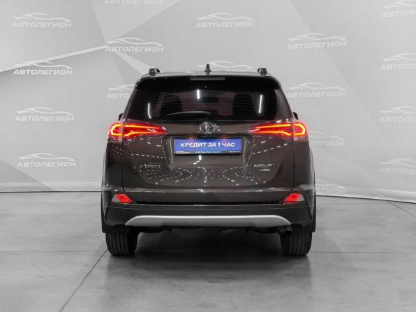 Toyota RAV4 IV (XA40) Рестайлинг с пробегом 2018 года, цена 2 650 000 рублей, 116702 км, внедорожник, Автокод Объявления