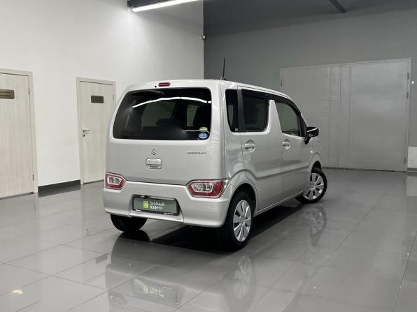 Suzuki Wagon R VI с пробегом 2019 года, цена 895 000 рублей, 25323 км, хэтчбек, Автокод Объявления