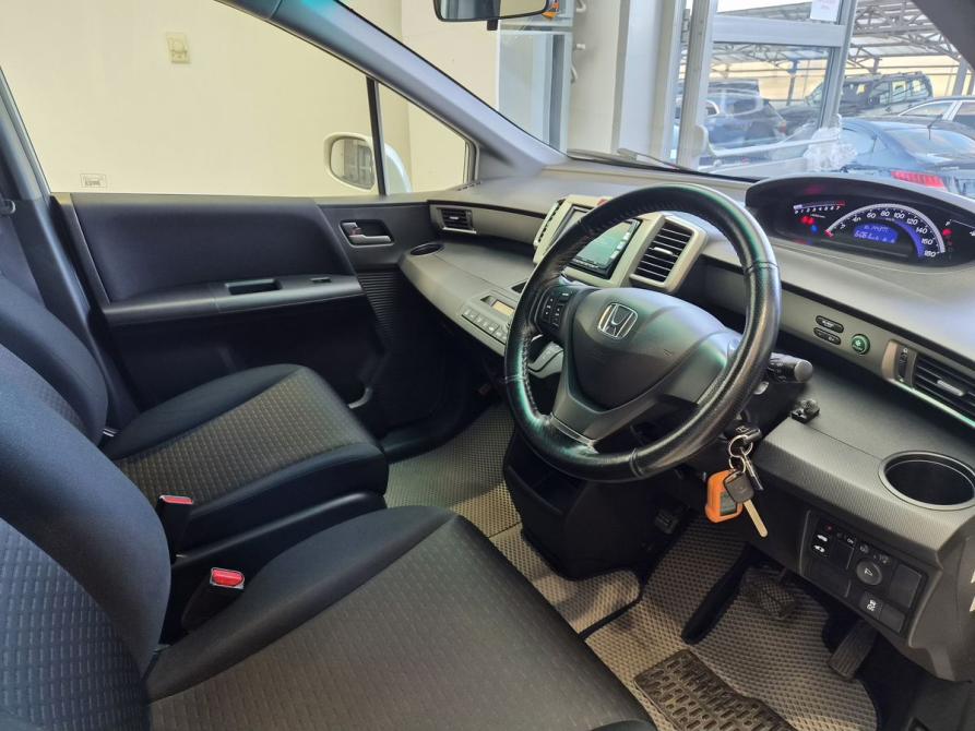 Honda Freed I Рестайлинг Новосибирск  - изображение 7