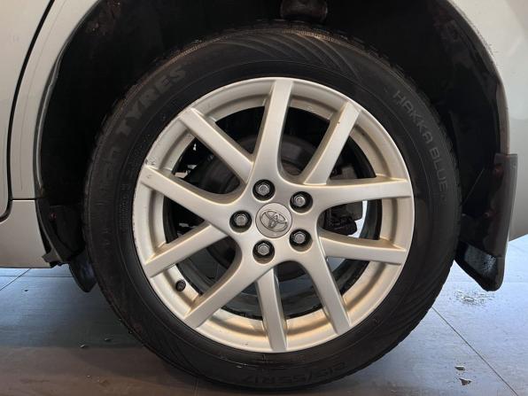 Toyota Verso I с пробегом 2010 года, цена 1 160 000 рублей, 172381 км, компактвэн, Автокод Объявления