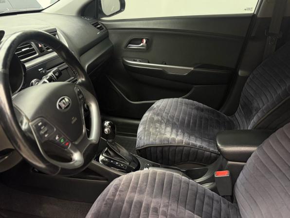 Kia Rio III Рестайлинг с пробегом 2017 года, цена 1 229 000 рублей, 60433 км, седан, Автокод Объявления