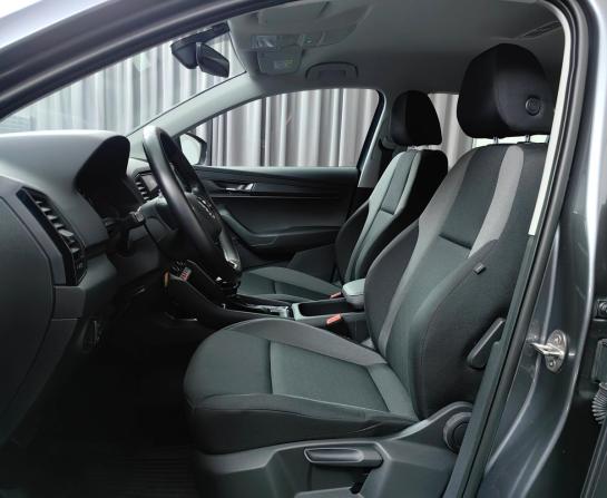 Skoda Karoq I с пробегом 2021 года, цена 2 373 000 рублей, 41987 км, внедорожник, Автокод Объявления