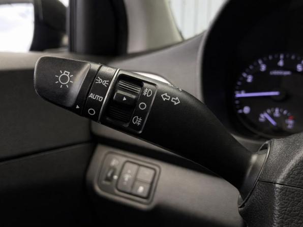 Hyundai Solaris II с пробегом 2017 года, цена 1 217 000 рублей, 85917 км, седан, Автокод Объявления