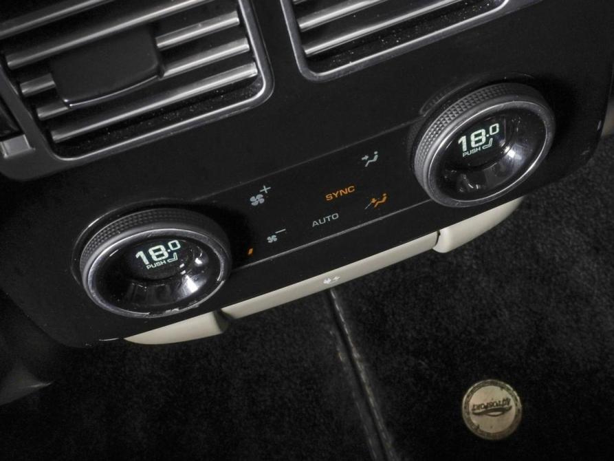 Land Rover Range Rover IV Рестайлинг Ростов-на-Дону  - изображение 24