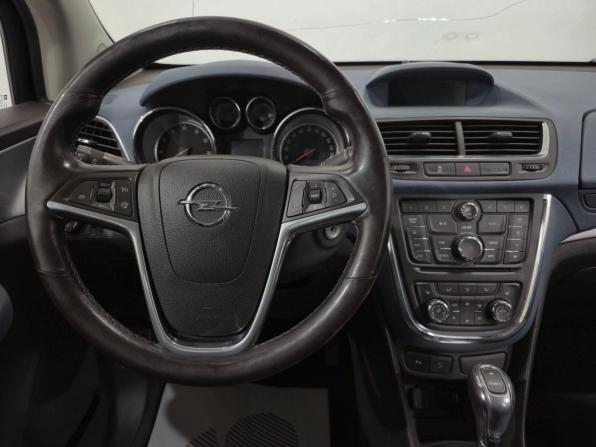 Opel Mokka I с пробегом 2013 года, цена 1 300 000 рублей, 118000 км, внедорожник, Автокод Объявления