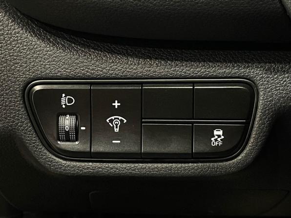 Kia Seltos I с пробегом 2020 года, цена 1 730 000 рублей, 71166 км, внедорожник, Автокод Объявления