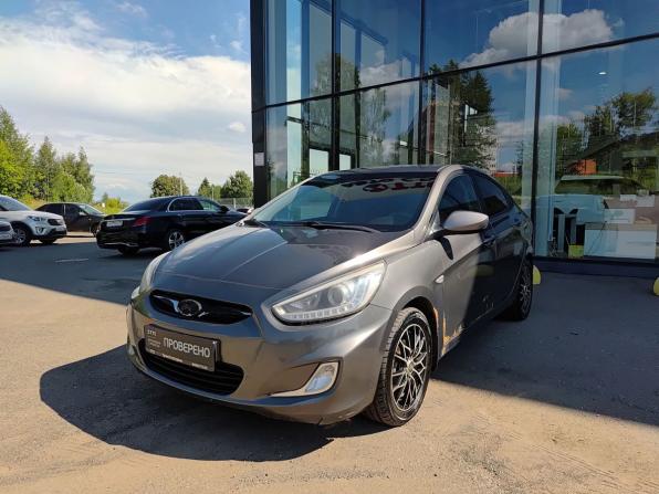 Hyundai Solaris I с пробегом 2013 года, цена 799 800 рублей, 153000 км, седан, Автокод Объявления