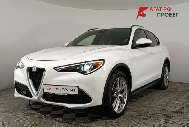 Alfa Romeo Stelvio I с пробегом 2017 года, цена 3 020 000 рублей, 90702 км, внедорожник, Автокод Объявления