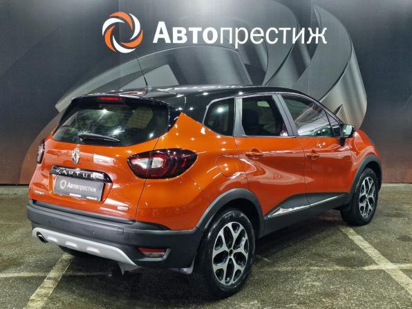 Renault Kaptur I с пробегом 2016 года, цена 1 240 000 рублей, 134901 км, внедорожник, Автокод Объявления