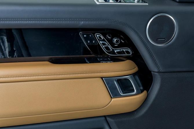 Land Rover Range Rover IV Рестайлинг с пробегом 2019 года, цена 8 885 000 рублей, 35387 км, внедорожник, Автокод Объявления