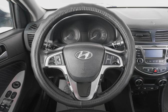 Hyundai Solaris I Рестайлинг с пробегом 2014 года, цена 699 000 рублей, 320000 км, седан, Автокод Объявления