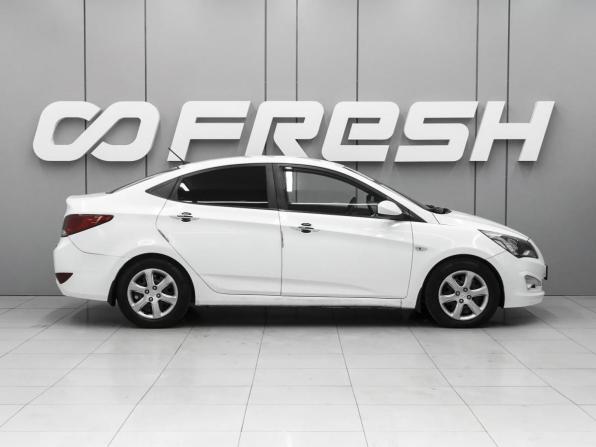 Hyundai Solaris I Рестайлинг с пробегом 2014 года, цена 880 000 рублей, 217592 км, седан, Автокод Объявления