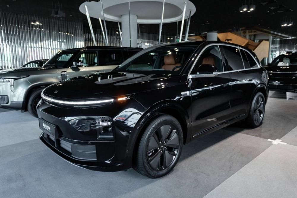 Li Auto (Lixiang) L6 Москва  - изображение 1