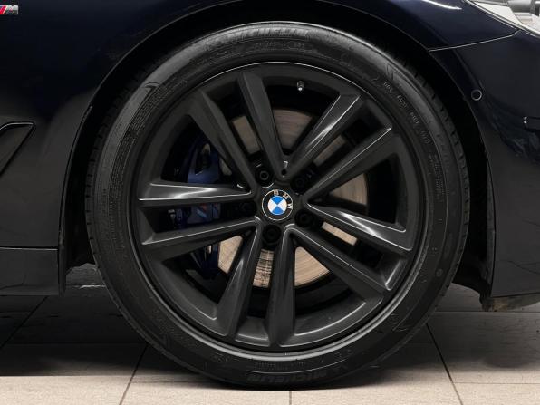 BMW 5 серии VII (G30/G31/G38) с пробегом 2019 года, цена 2 577 000 рублей, 263218 км, седан, Автокод Объявления