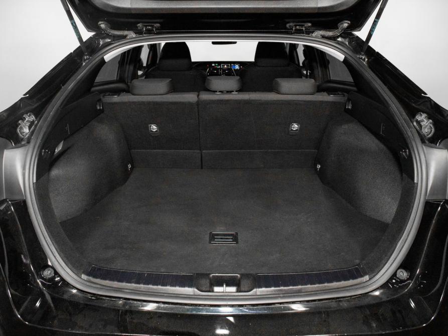 Toyota Prius IV (XW50) Иркутск  - изображение 19