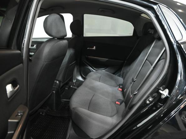 Kia Rio III с пробегом 2015 года, цена 870 000 рублей, 185912 км, седан, Автокод Объявления