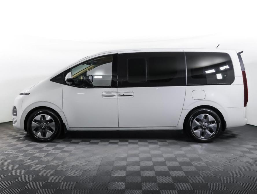 Hyundai Staria I Москва  - изображение 9