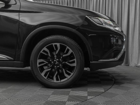 Mitsubishi Outlander III Рестайлинг 3 с пробегом 2021 года, цена 2 590 000 рублей, 87372 км, внедорожник, Автокод Объявления