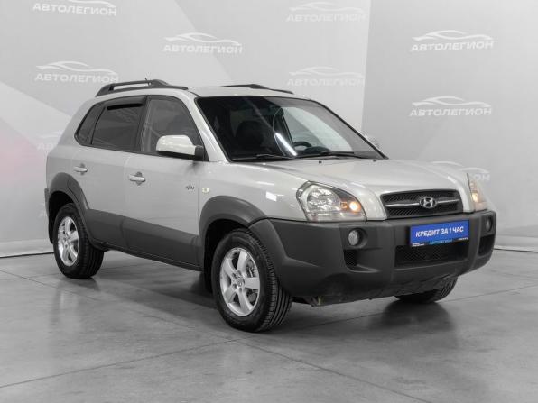 Hyundai Tucson I с пробегом 2007 года, цена 830 000 рублей, 237581 км, внедорожник, Автокод Объявления