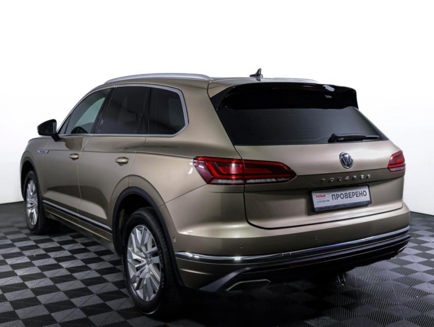 Volkswagen Touareg III Москва  - изображение 7