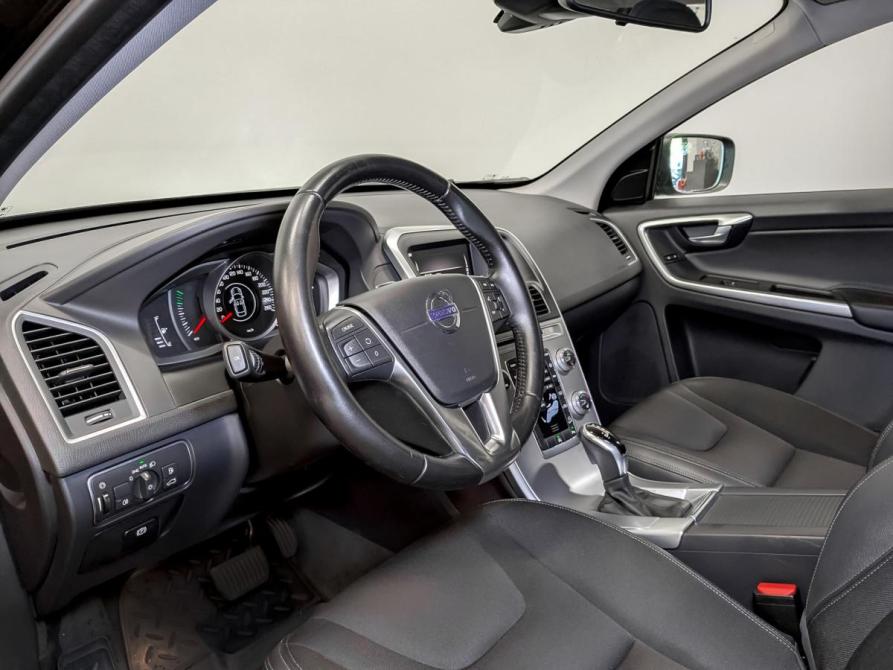 Volvo XC60 I Рестайлинг Москва  - изображение 17