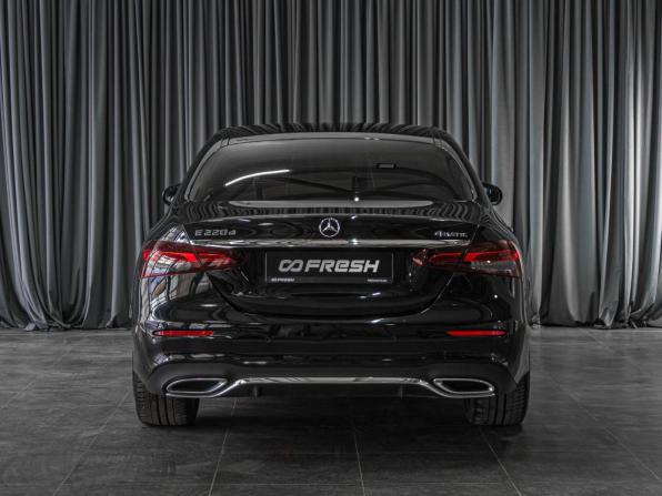 Mercedes-Benz E-Класс V (W213 S213 C238) Рестайлинг с пробегом 2020 года, цена 4 999 000 рублей, 64261 км, седан, Автокод Объявления