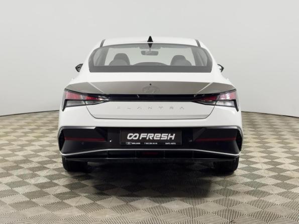 Hyundai Elantra VII (CN7) Рестайлинг с пробегом 2023 года, цена 2 273 300 рублей, 28701 км, седан, Автокод Объявления