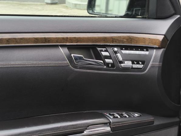 Mercedes-Benz S-Класс V (W221) Рестайлинг с пробегом 2012 года, цена 1 459 000 рублей, 233415 км, седан, Автокод Объявления