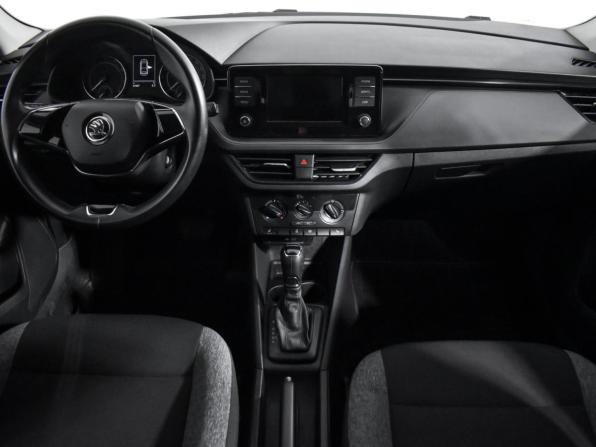 Skoda Rapid II с пробегом 2020 года, цена 1 620 000 рублей, 64195 км, лифтбек, Автокод Объявления