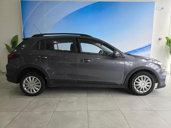 Kia Rio IV Рестайлинг с пробегом 2021 года, цена 1 199 000 рублей, 170000 км, хэтчбек, Автокод Объявления