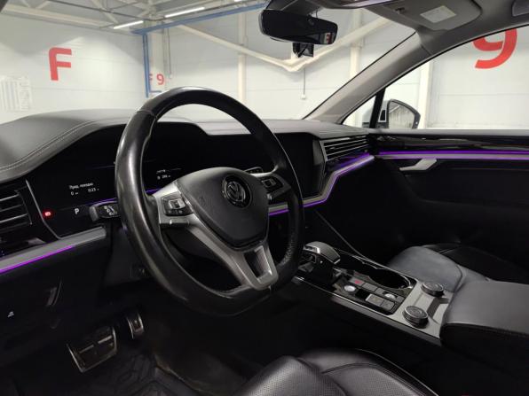 Volkswagen Touareg III с пробегом 2020 года, цена 5 480 000 рублей, 107027 км, внедорожник, Автокод Объявления