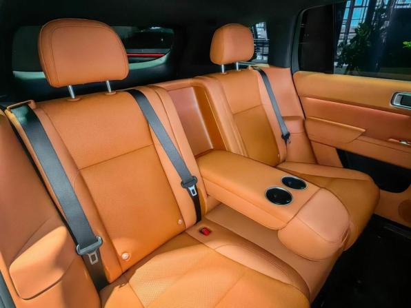 Новый Li Auto (Lixiang) L7 I Рестайлинг 2025 года, цена 10 950 585 рублей, внедорожник, Автокод Объявления