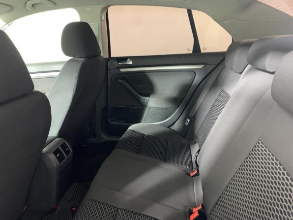 Volkswagen Jetta V с пробегом 2010 года, цена 518 000 рублей, 195968 км, седан, Автокод Объявления
