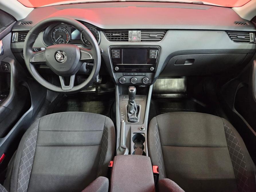 Skoda Octavia III (A7) Рестайлинг Вологда  - изображение 9