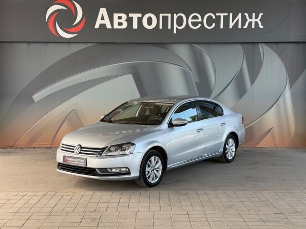 Volkswagen Passat B7 с пробегом 2012 года, цена 890 000 рублей, 248405 км, седан, Автокод Объявления