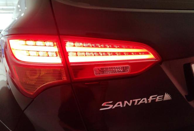 Hyundai Santa Fe III с пробегом 2013 года, цена 1 590 000 рублей, 285428 км, внедорожник, Автокод Объявления