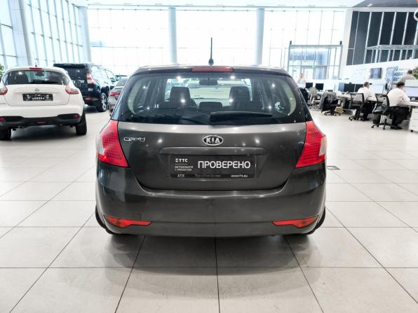 Kia Ceed I Рестайлинг с пробегом 2012 года, цена 630 000 рублей, 136361 км, хэтчбек, Автокод Объявления