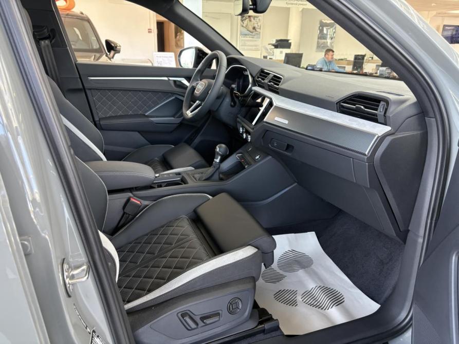 Audi Q3 II (F3) Санкт-Петербург  - изображение 36