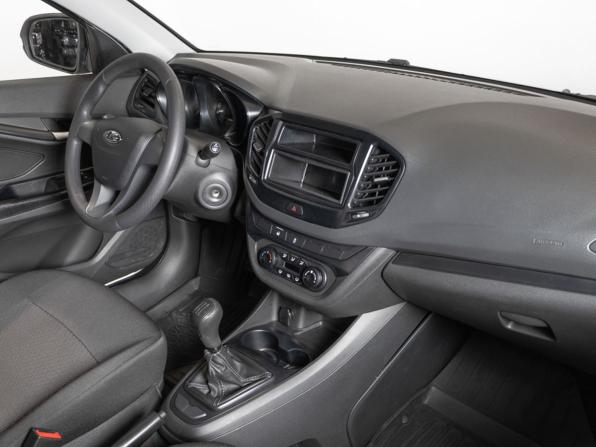 Lada (ВАЗ) Vesta I с пробегом 2021 года, цена 865 000 рублей, 84033 км, седан, Автокод Объявления