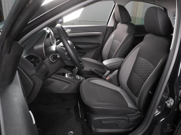 Lada (ВАЗ) Vesta I Рестайлинг (NG) с пробегом 2025 года, цена 1 709 000 рублей, 4439 км, седан, Автокод Объявления
