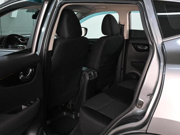 Nissan Qashqai II с пробегом 2017 года, цена 1 679 000 рублей, 150452 км, внедорожник, Автокод Объявления