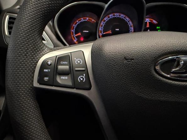 Lada (ВАЗ) Vesta I с пробегом 2018 года, цена 879 000 рублей, 60000 км, универсал, Автокод Объявления