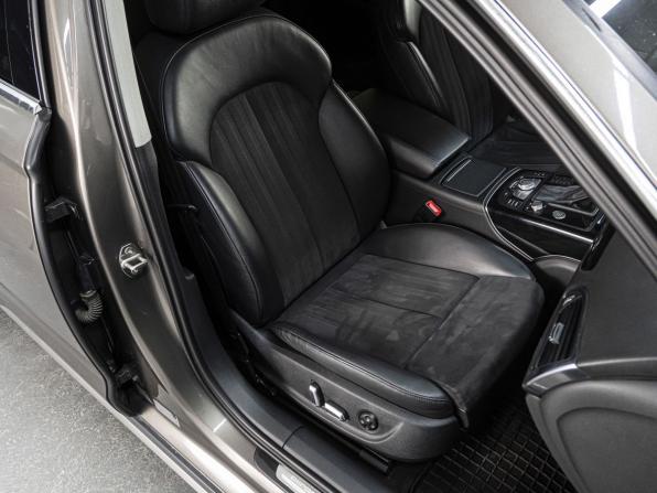 Audi A6 allroad III (C7) Рестайлинг с пробегом 2016 года, цена 2 999 000 рублей, 193964 км, универсал, Автокод Объявления
