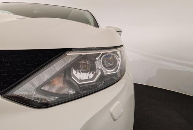 Nissan Qashqai II с пробегом 2017 года, цена 1 850 000 рублей, 82830 км, внедорожник, Автокод Объявления