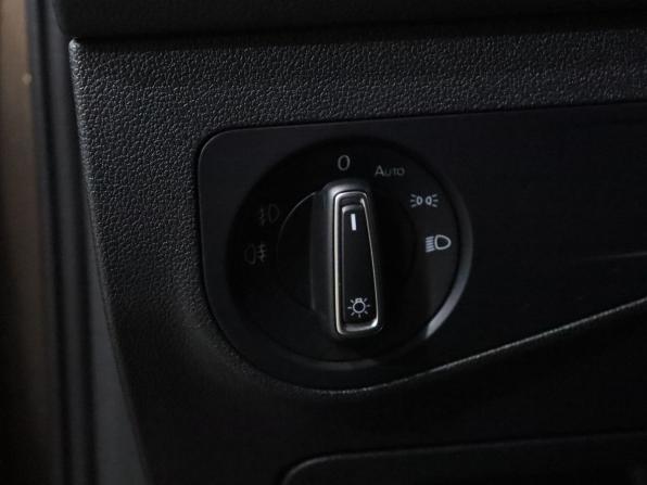 Volkswagen Tiguan II с пробегом 2019 года, цена 2 219 000 рублей, 121460 км, внедорожник, Автокод Объявления