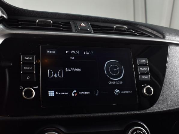 Kia Rio IV Рестайлинг с пробегом 2021 года, цена 1 814 995 рублей, 45129 км, хэтчбек, Автокод Объявления