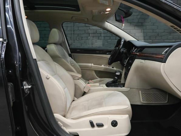 Skoda Superb II с пробегом 2012 года, цена 1 000 000 рублей, 267673 км, универсал, Автокод Объявления