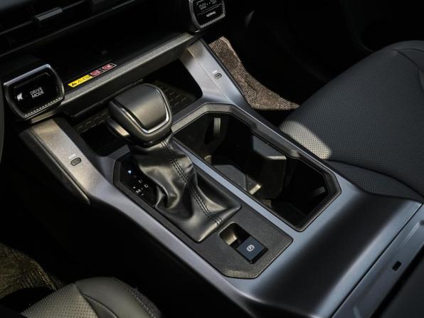 Toyota RAV4 VI (XA60) с пробегом 2026 года, цена 4 500 000 рублей, 727 км, внедорожник, Автокод Объявления