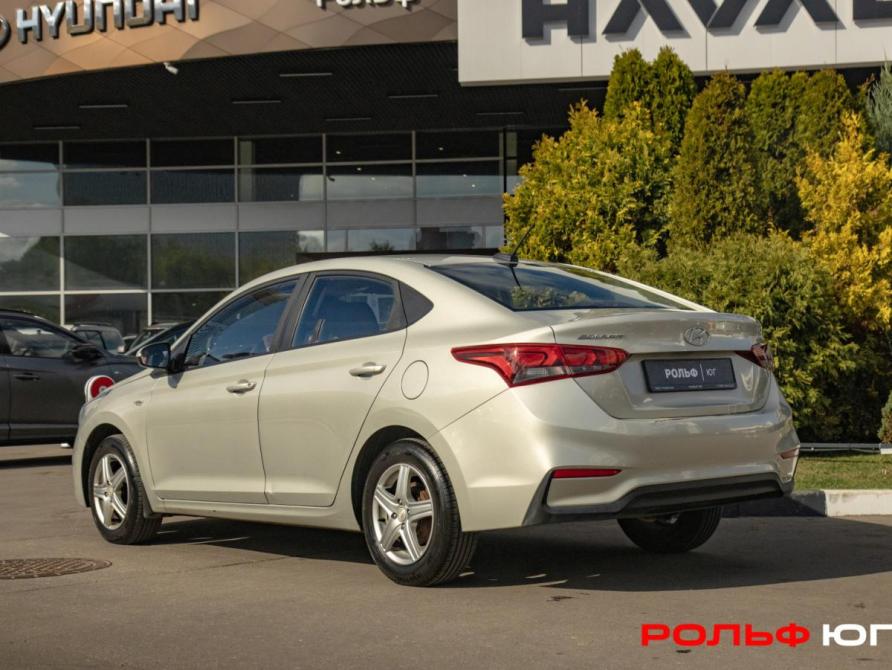 Hyundai Solaris II Москва  - изображение 5
